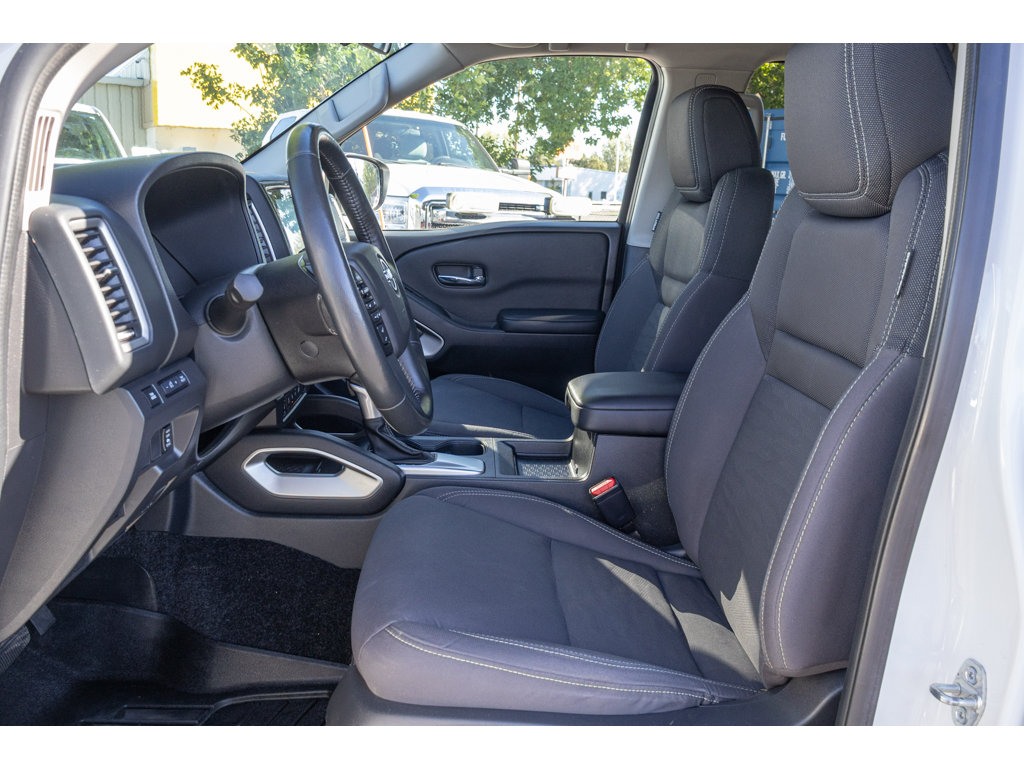 Used 2023 Nissan Frontier SV w/ Technology Package AWD/4WD image 15