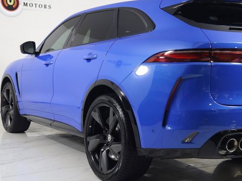Used 2024 Jaguar F-PACE SVR image 38