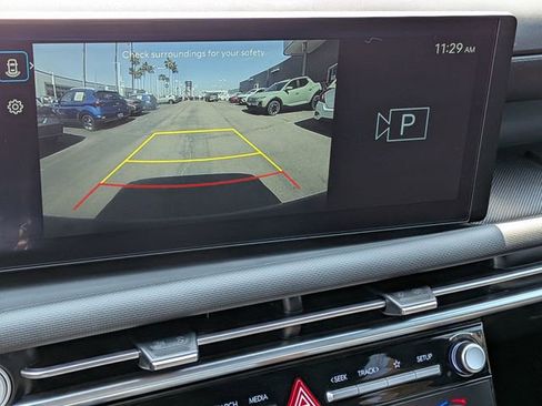 Used 2025 Hyundai Santa Cruz SEL image 20