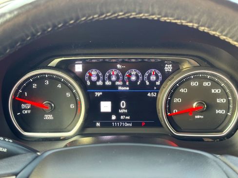 Used 2021 Chevrolet Tahoe High Country w/ Premium Package image 28