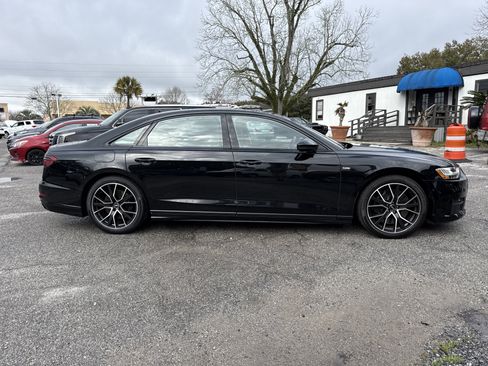 Used 2021 Audi A8 L 4.0T image 6
