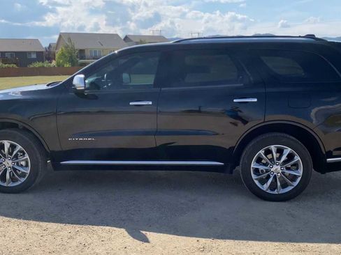 Certified 2023 Dodge Durango Citadel image 6