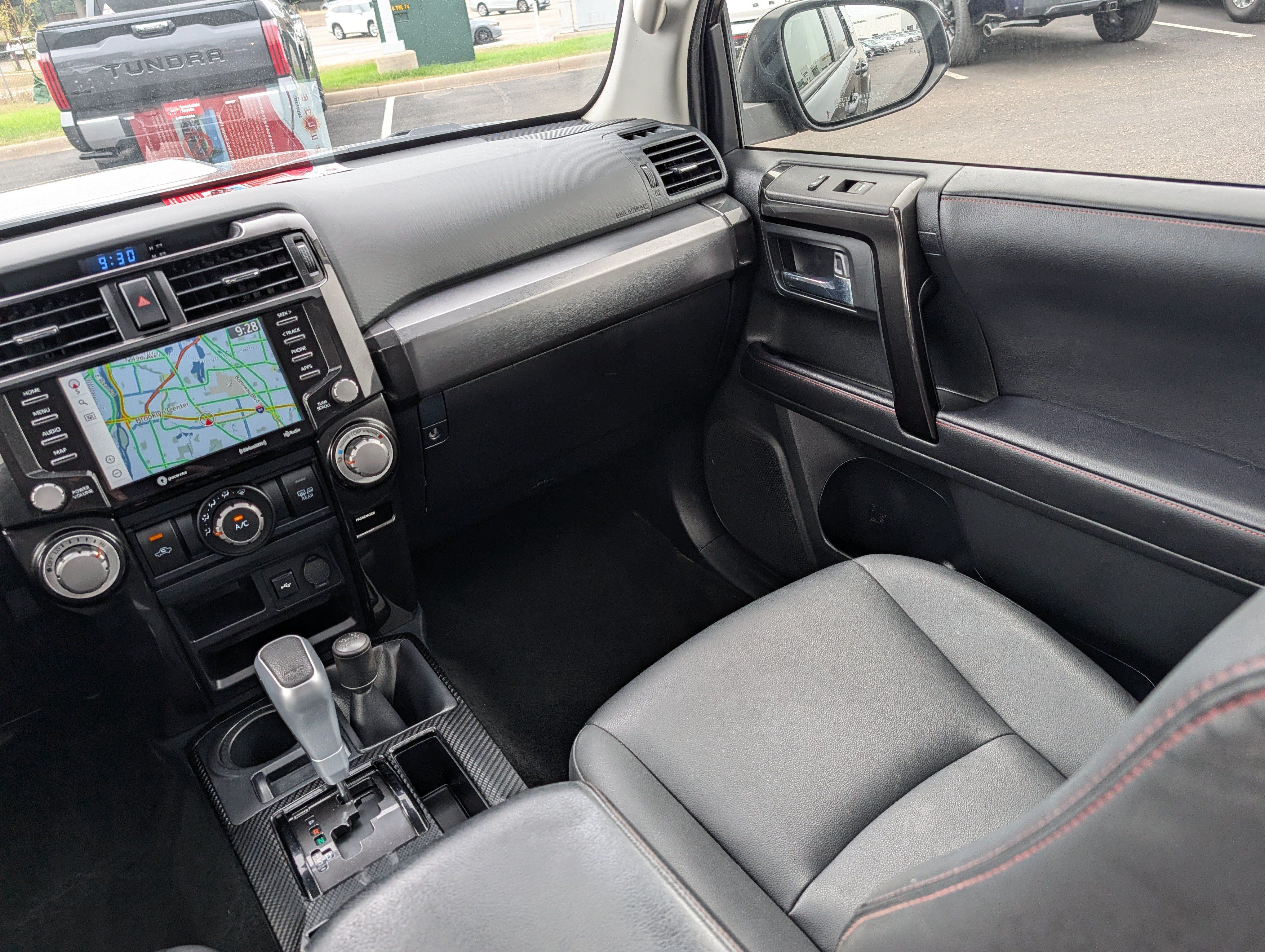 Certified 2022 Toyota 4Runner TRD Off-Road Premium AWD/4WD image 11