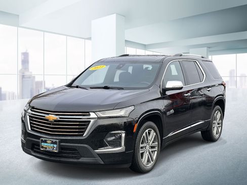 Used 2023 Chevrolet Traverse High Country AWD/4WD image 1