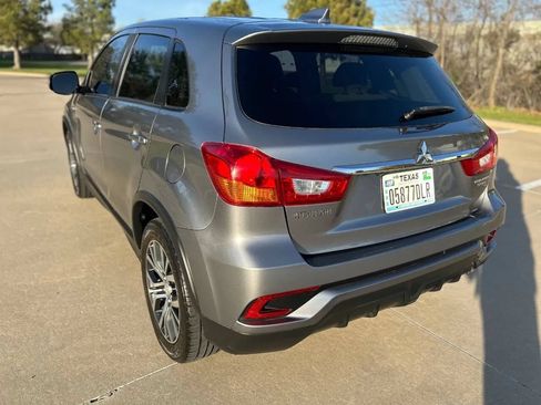 Used 2018 Mitsubishi Outlander Sport ES FWD image 8
