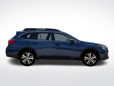Used 2019 Subaru Outback 2.5i Limited w/ Protection Package #1 AWD/4WD image 2