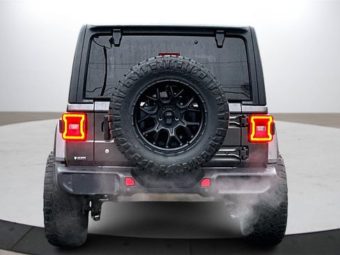 Certified 2019 Jeep Wrangler Unlimited Sahara image 7