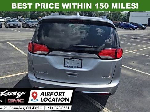 Used 2020 Chrysler Pacifica Limited image 7