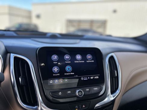 Used 2022 Chevrolet Equinox Premier image 22