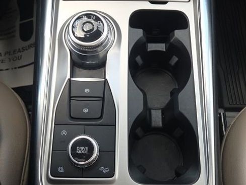 Used 2021 Ford Explorer XLT w/ Equipment Group 202A AWD/4WD image 35