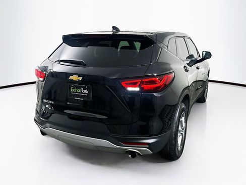 Used 2025 Chevrolet Blazer LT image 9
