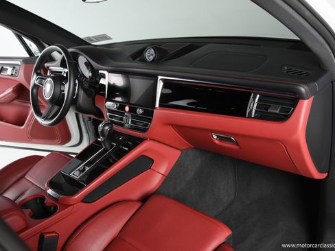 Used 2024 Porsche Macan S image 22