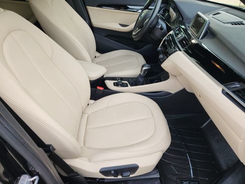 Used 2017 BMW X1 xDrive28i AWD/4WD image 14