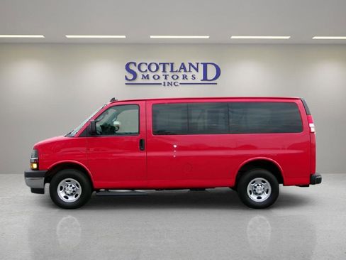 Used 2024 Chevrolet Express 2500 LT w/ LT Preferred Equipment Group RWD image 1