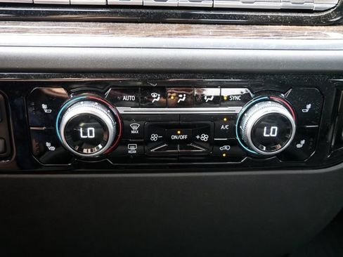 Used 2023 GMC Sierra 1500 SLE AWD/4WD image 17