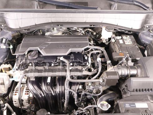Used 2025 Hyundai Kona SEL FWD image 18