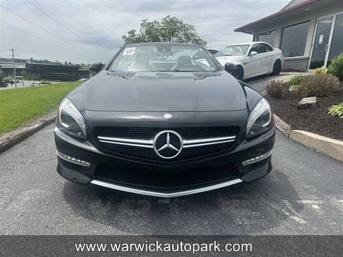 Used 2013 Mercedes-Benz SL 63 AMG image 2