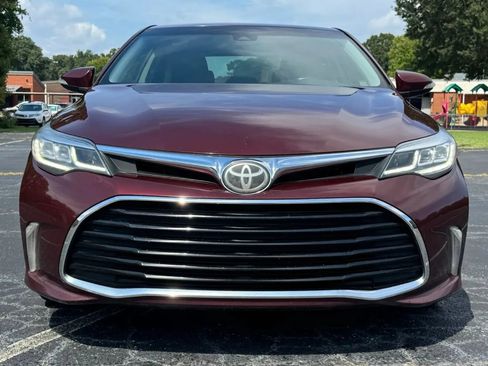 Used 2018 Toyota Avalon Touring FWD image 11