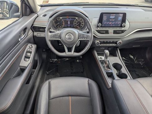 Used 2022 Nissan Altima 2.5 SR image 19