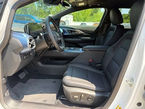 New 2026 Chevrolet Equinox EV LT FWD image 10