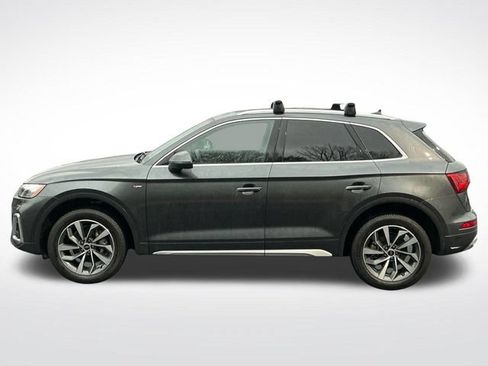 Used 2023 Audi Q5 2.0T Premium Plus w/ Premium Plus Package AWD/4WD image 3