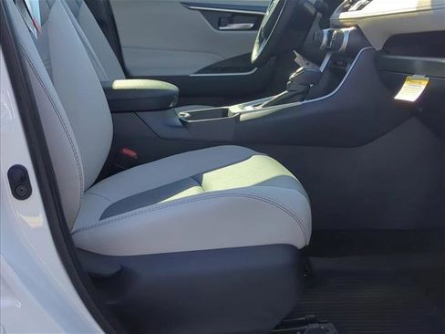 New 2025 Toyota RAV4 XLE Premium image 18