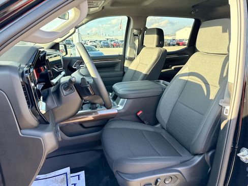 Used 2025 Chevrolet Silverado 1500 LT w/ Texas Edition Plus image 13