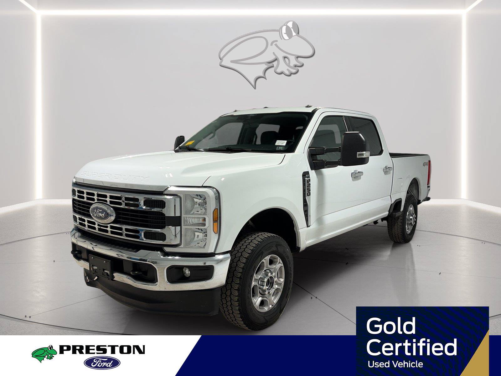 Used 2025 Ford F250 XLT w/ Snow Plow Prep Package AWD/4WD image 1