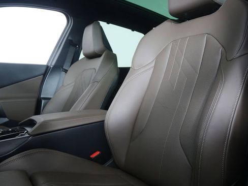 Certified 2025 BMW X3 xDrive30i w/ Premium Package AWD/4WD image 11