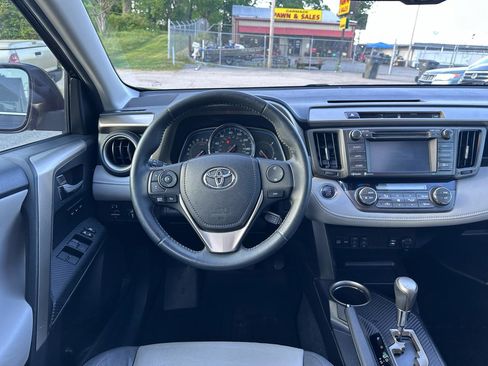 Used 2015 Toyota RAV4 Limited w/ Technology Package AWD/4WD image 13