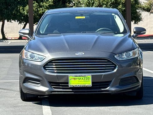 Used 2015 Ford Fusion SE FWD image 7