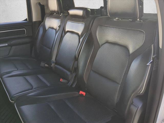 Used 2022 RAM 1500 Laramie AWD/4WD image 17