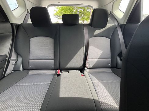 Used 2025 Kia Soul LX w/ LX Technology Package FWD image 37