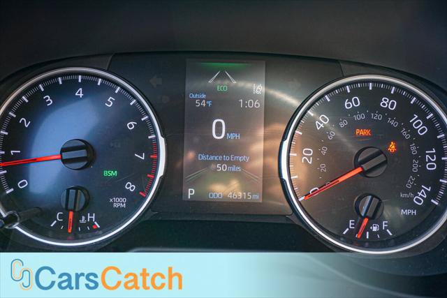 Used 2020 Toyota RAV4 XLE w/ Convenience Package FWD image 25
