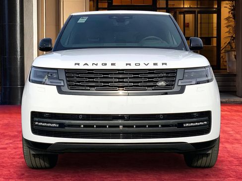 New 2026 Land Rover Range Rover SE AWD/4WD image 2