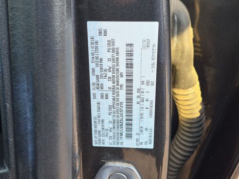 Used 2020 Ford Escape SE Sport AWD/4WD image 38