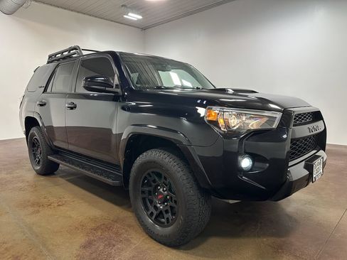Used 2019 Toyota 4Runner TRD Pro AWD/4WD image 38