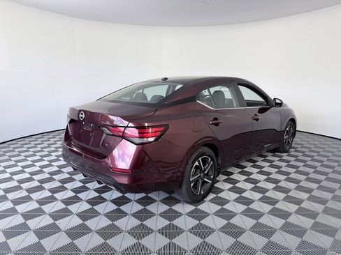 Used 2024 Nissan Sentra SV image 6