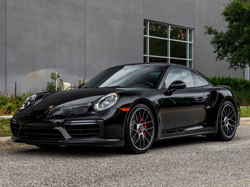 Used 2017 Porsche 911 Turbo AWD/4WD image 18