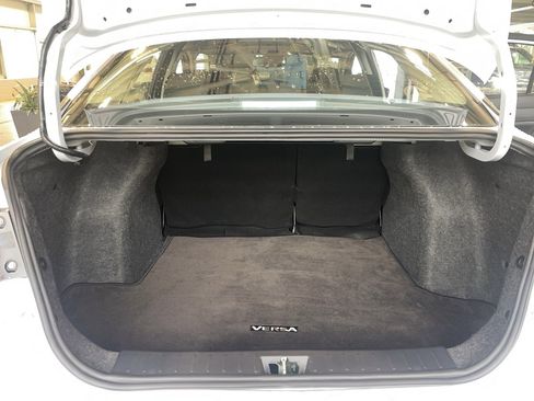 Used 2024 Nissan Versa SR w/ Trunk Package image 22