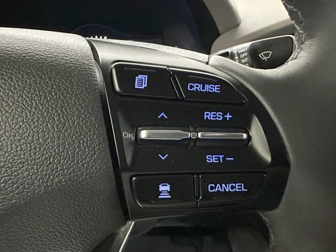 Used 2019 Hyundai Ioniq Limited w/ Ultimate Package 02 image 17