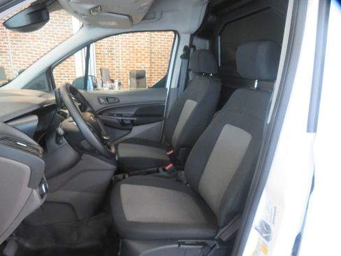 Used 2022 Ford Transit Connect XL FWD image 16