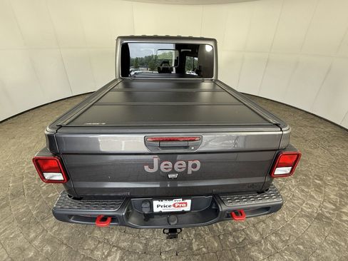Used 2020 Jeep Gladiator Rubicon image 9