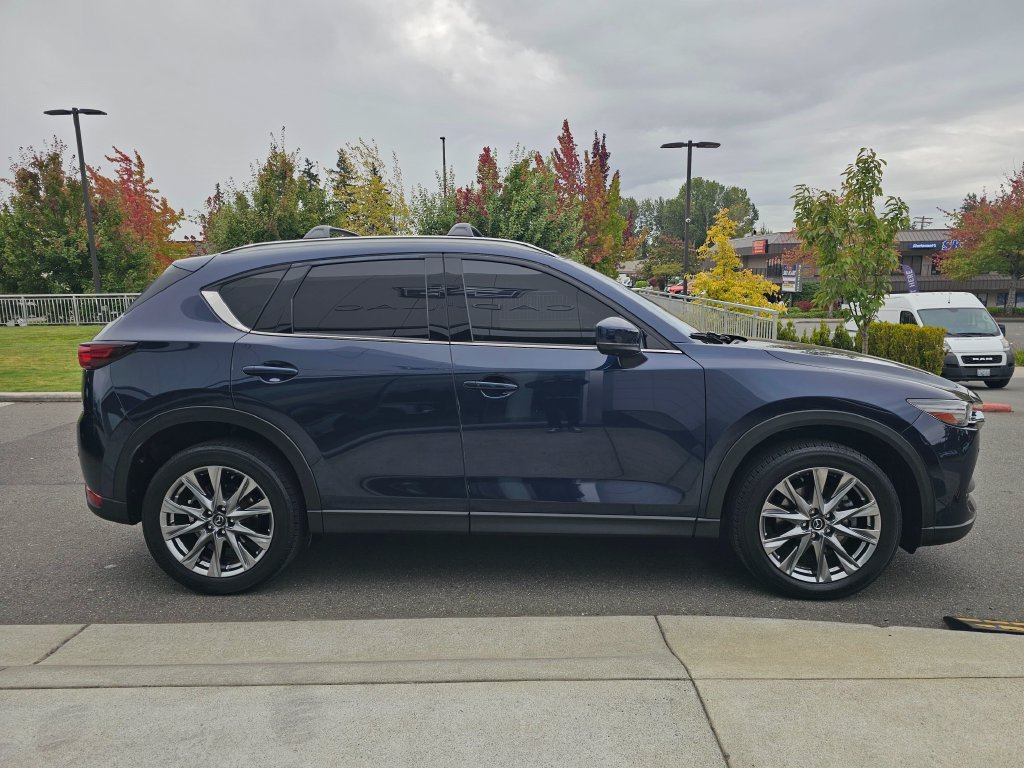 Used 2020 MAZDA CX-5 Signature AWD/4WD image 8