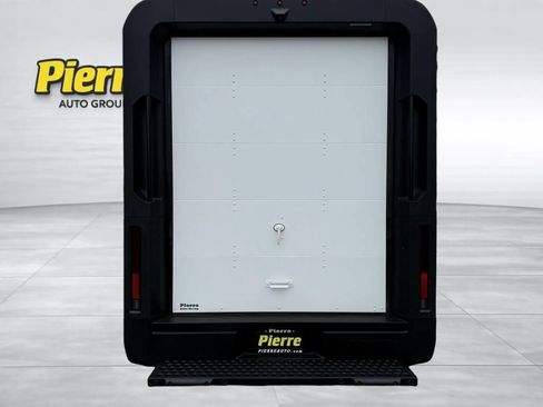 Used 2024 Chevrolet Brightdrop 400 w/ Commercial Equipment Package AWD/4WD image 3