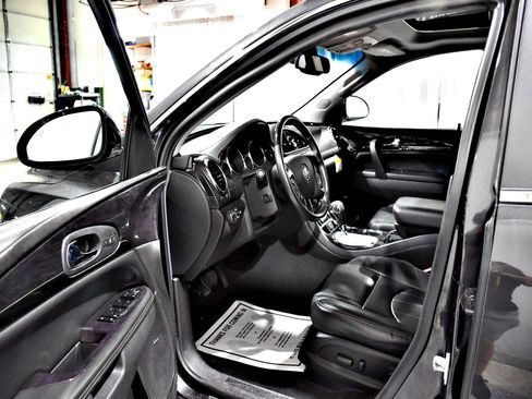 Used 2016 Buick Enclave Premium w/ Experience Buick Package AWD/4WD image 9