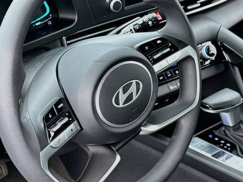 New 2026 Hyundai Elantra Hybrid FWD image 5
