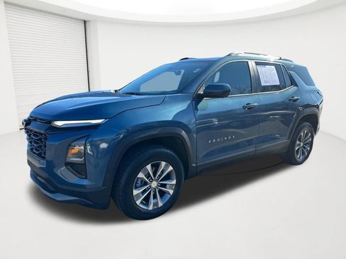 Certified 2025 Chevrolet Equinox LT w/ Convenience Package II image 1