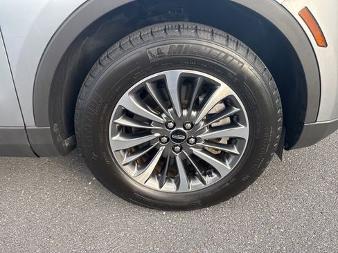 Certified 2023 Lincoln Nautilus AWD image 10