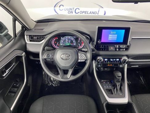 Certified 2023 Toyota RAV4 XLE image 17